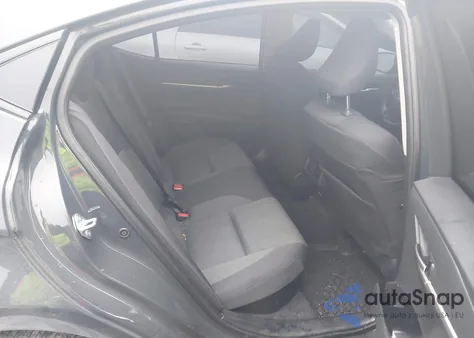 2025 Toyota Camry Le z USA, uszkodzony, nr VIN 4T1DAACKXSU616829